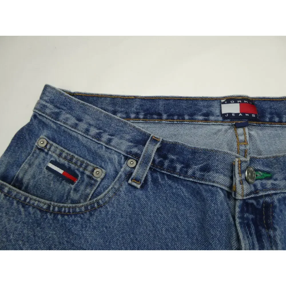 vintage 90s Tommy Hilfiger denim shorts, size: 38 - Picture 2 of 3